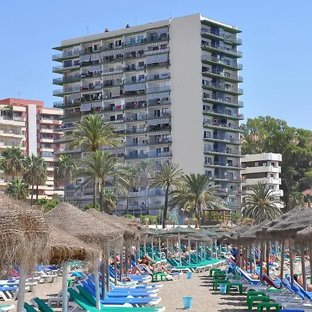 In First Line Apto. 10-9 Marbella